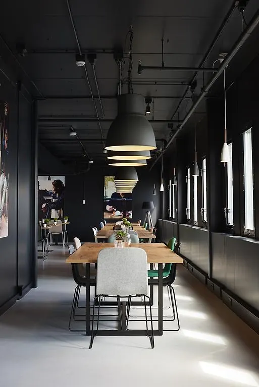 Good Hotel Amsterdam 3*,